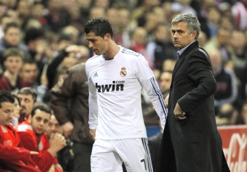 kaiyun-前皇马助教：穆里尼奥曾险些把C罗骂哭了，两人的关系就像父子