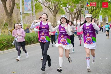 kaiyun-上海樱花节女子10公里精英赛燃动春日，智利西梅桃李领跑健康生活
